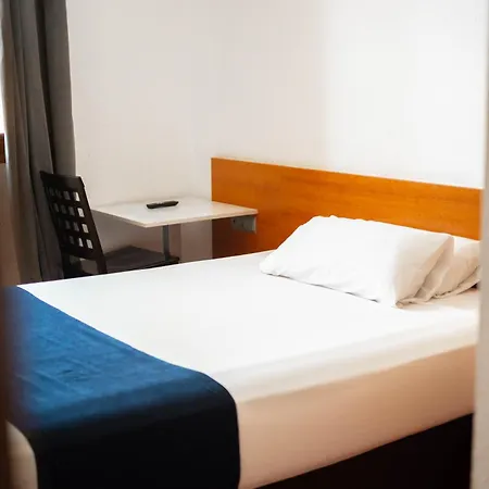 Hotel Sundos Feria 2*