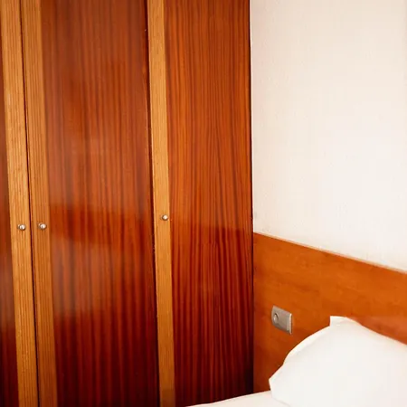 Hotel Sundos Feria 2*