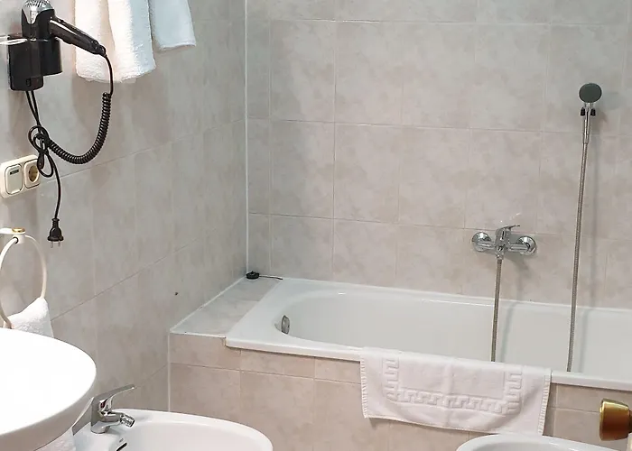 מלון Sundos Feria 2*