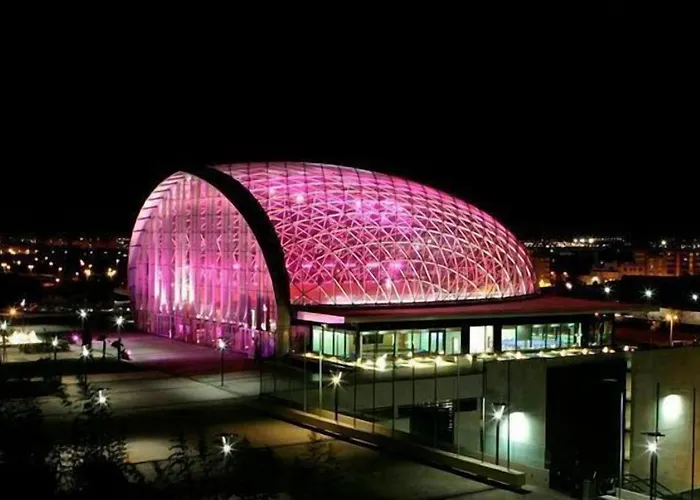 Sundos Feria מלון